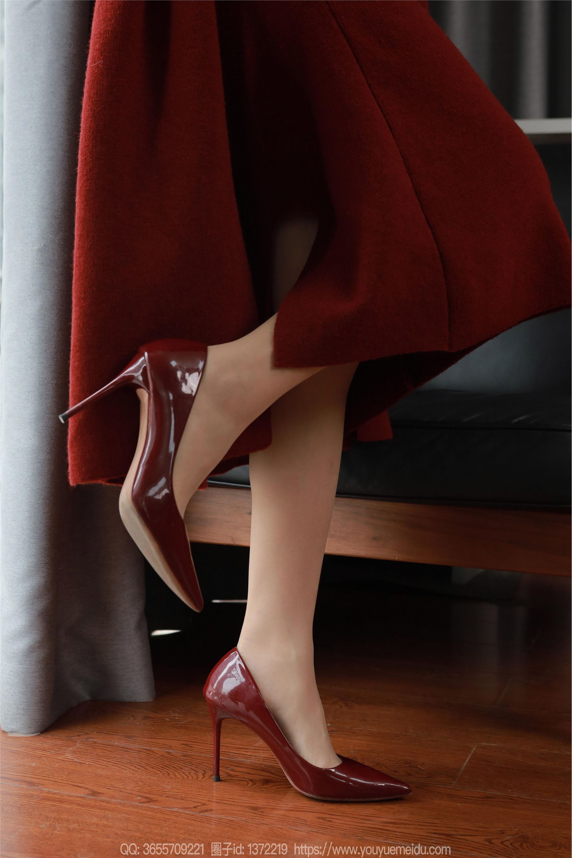 IESS异思趣向  2025.01.27 丝享家 1961 小婕《红色针织裙（上）》